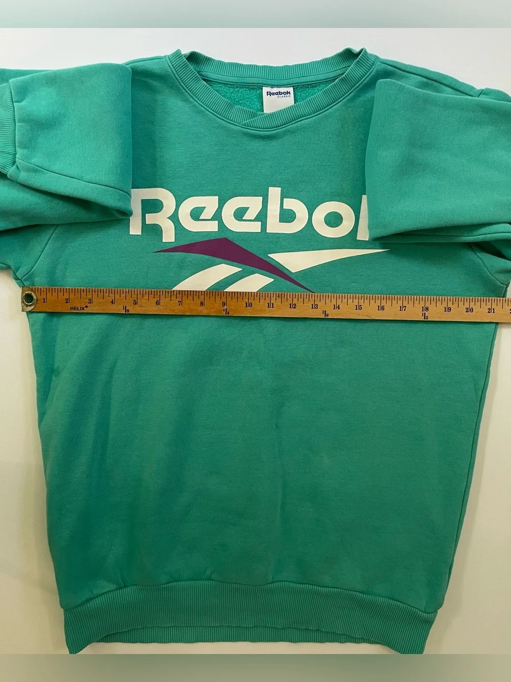 Vintage 90s Reebok Spell Out Crewneck Sweatshirt Green Big Logo Size Small